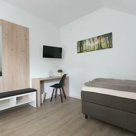 Zimmervermietung Reichert Casa de hóspedes 3*