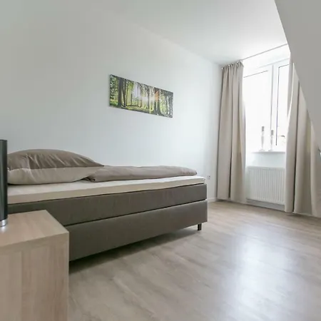 Zimmervermietung Reichert 3* Lage (Lippe)